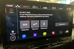 valkoinen CUPRA Born 2022 kuva 28.