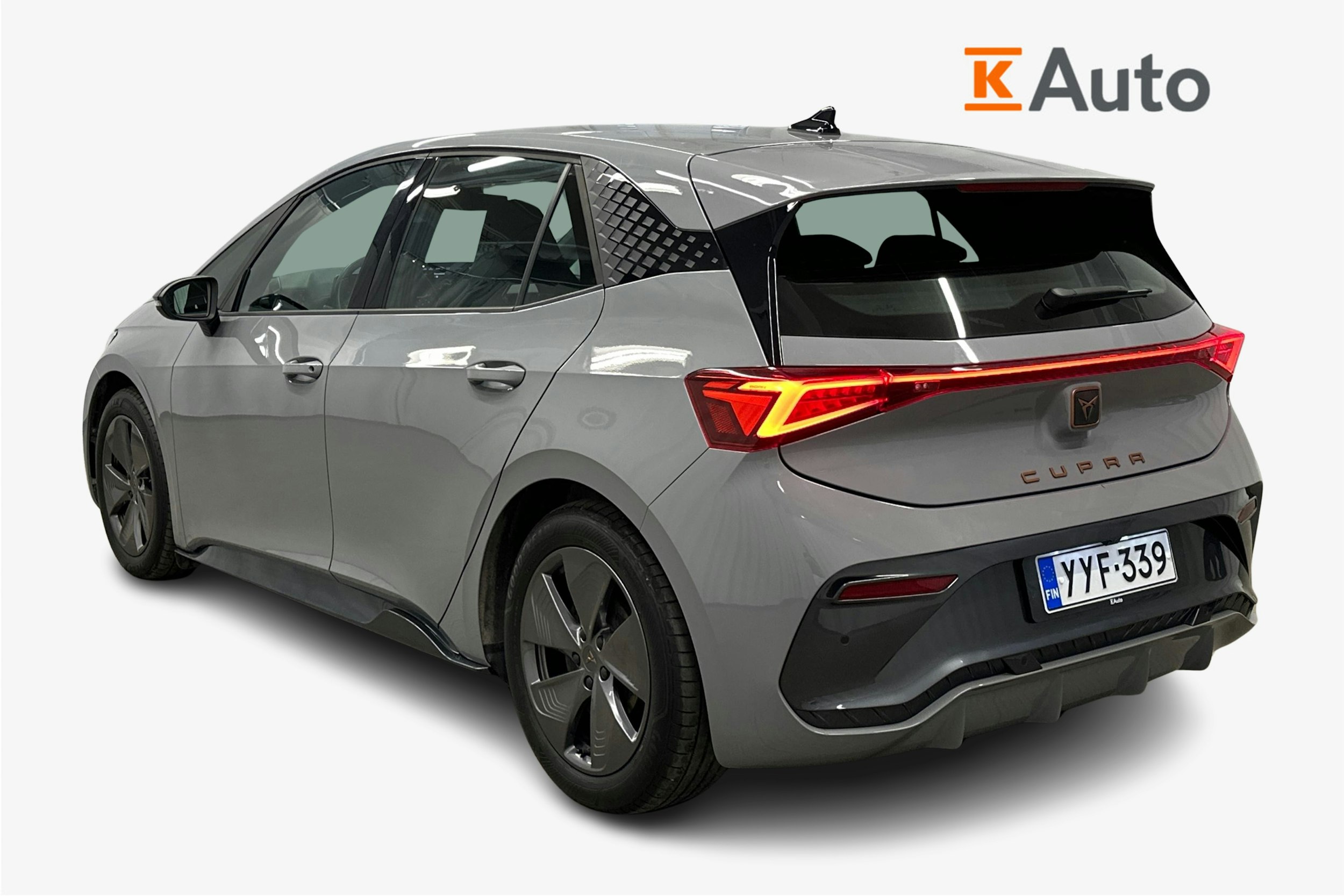 harmaa CUPRA Born 2022 kuva 2.