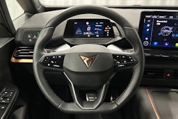 harmaa CUPRA Born 2022 kuva 13.
