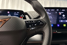 harmaa CUPRA Born 2022 kuva 15.