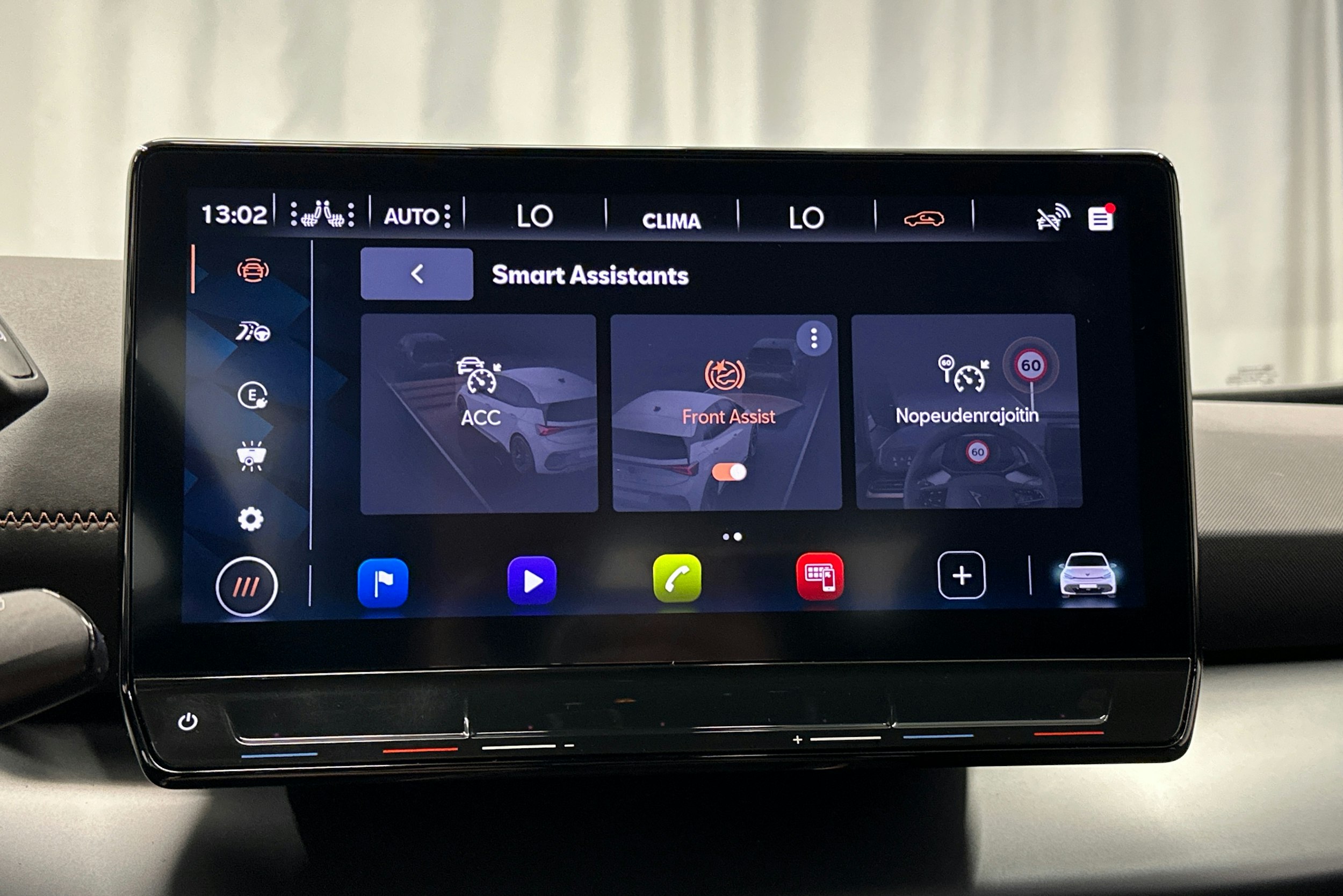 harmaa CUPRA Born 2022 kuva 27.