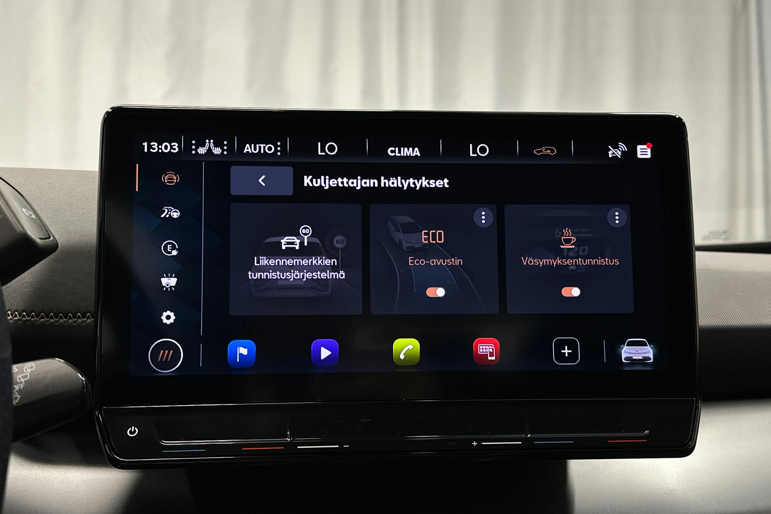 harmaa CUPRA Born 2022 kuva 28.
