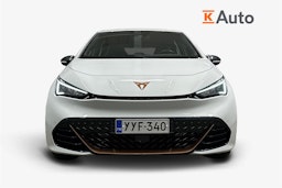 valkoinen CUPRA Born 2022 kuva 5.