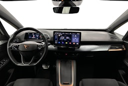 valkoinen CUPRA Born 2022 kuva 9.
