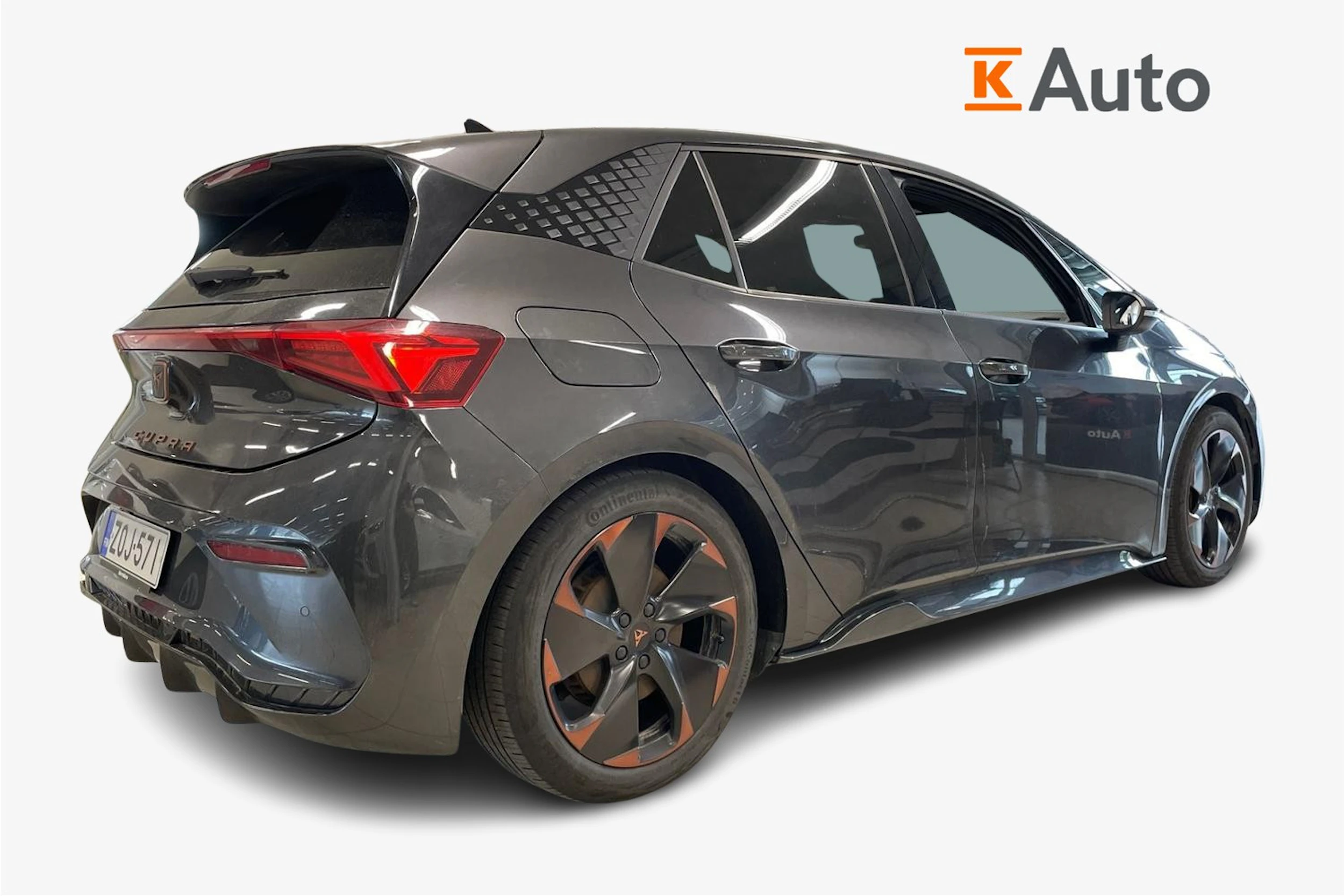 Harmaa CUPRA BORN 2022 kuva 2.