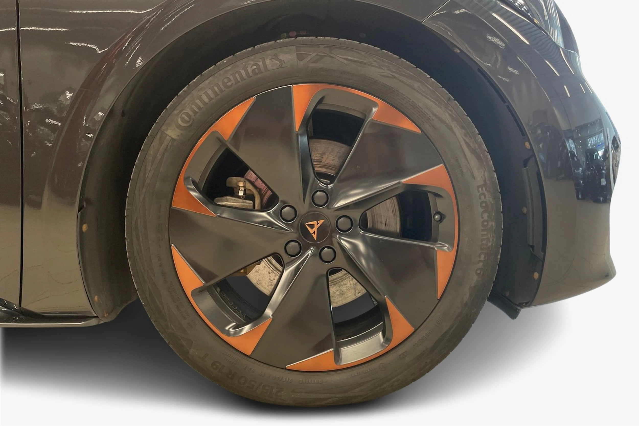 Harmaa CUPRA BORN 2022 kuva 9.