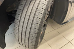 Harmaa CUPRA BORN 2022 kuva 10.