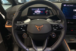 Harmaa CUPRA BORN 2022 kuva 12.