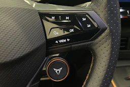 Harmaa CUPRA BORN 2022 kuva 14.