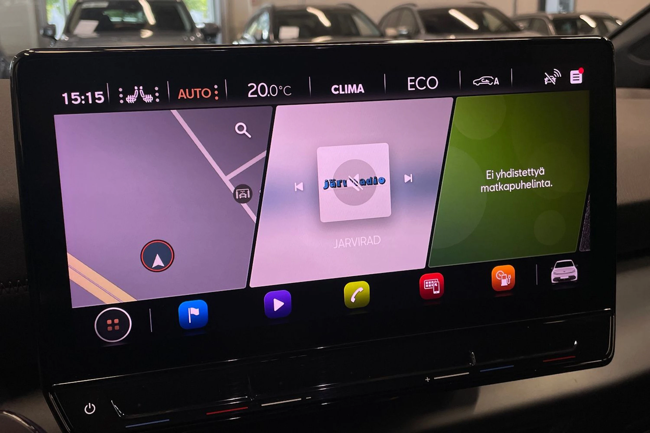 Harmaa CUPRA BORN 2022 kuva 16.