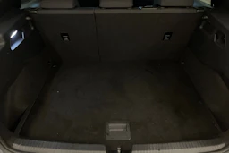 Harmaa CUPRA BORN 2022 kuva 20.