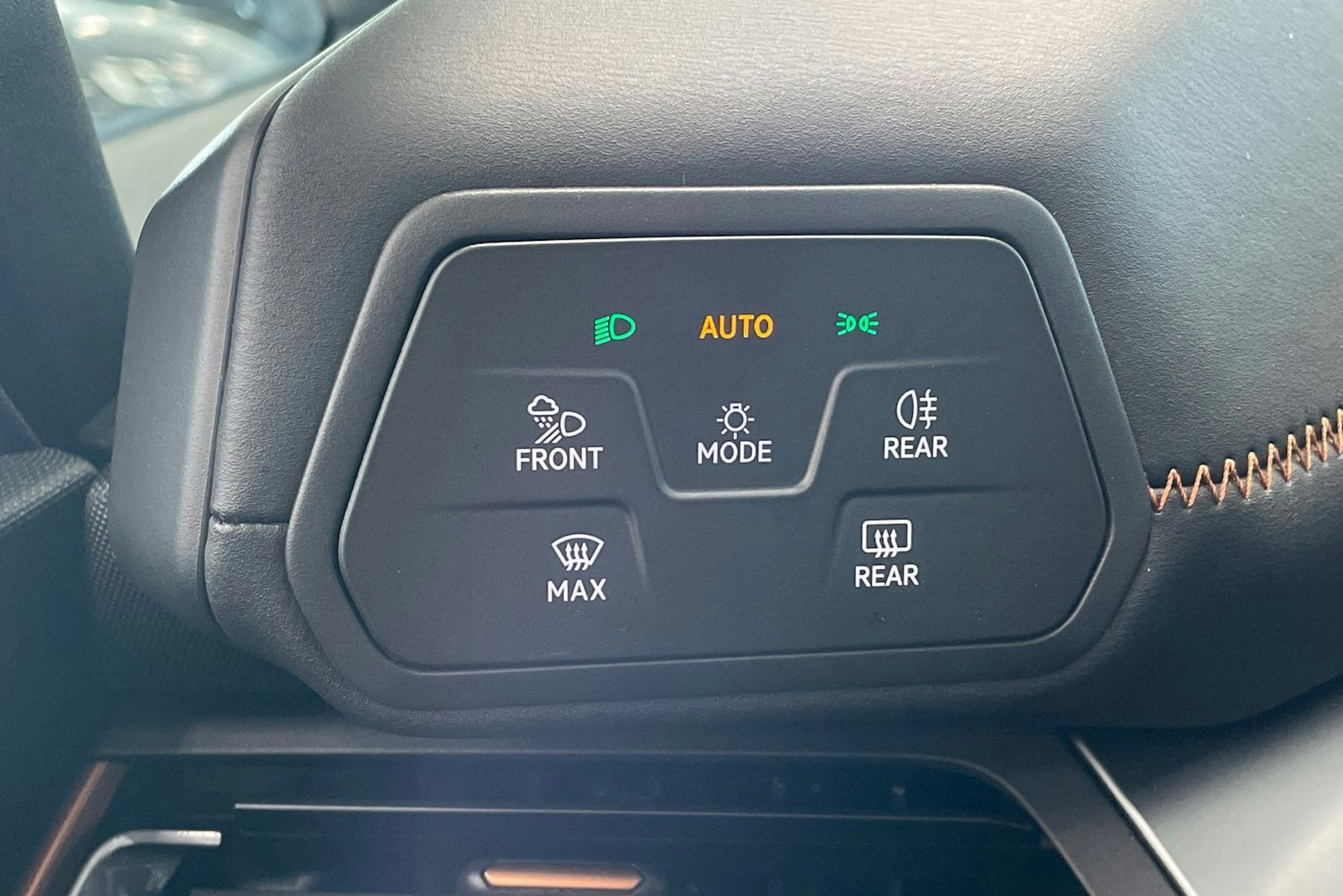 harmaa CUPRA Born 2022 kuva 20.