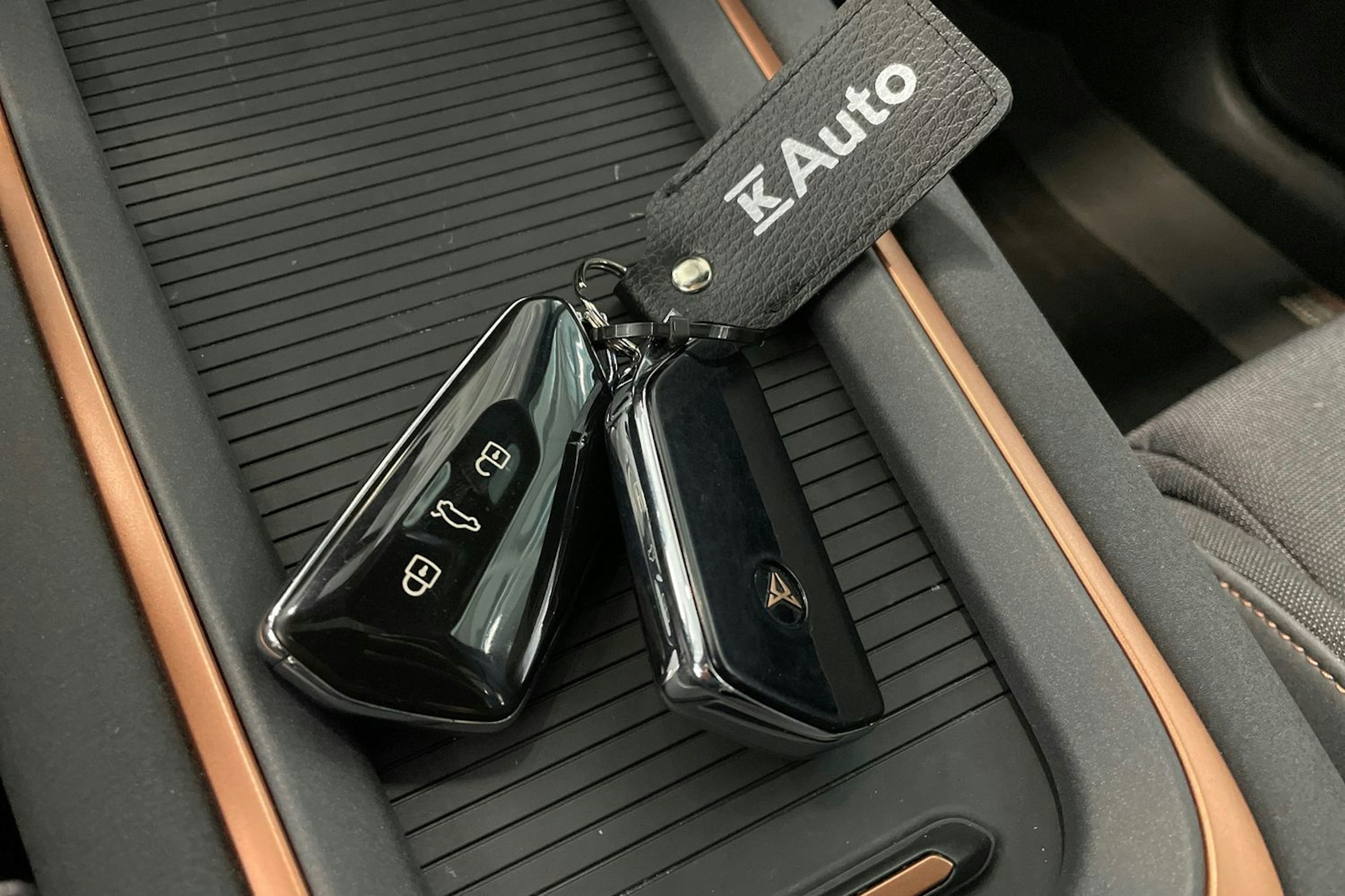 harmaa CUPRA Born 2022 kuva 31.