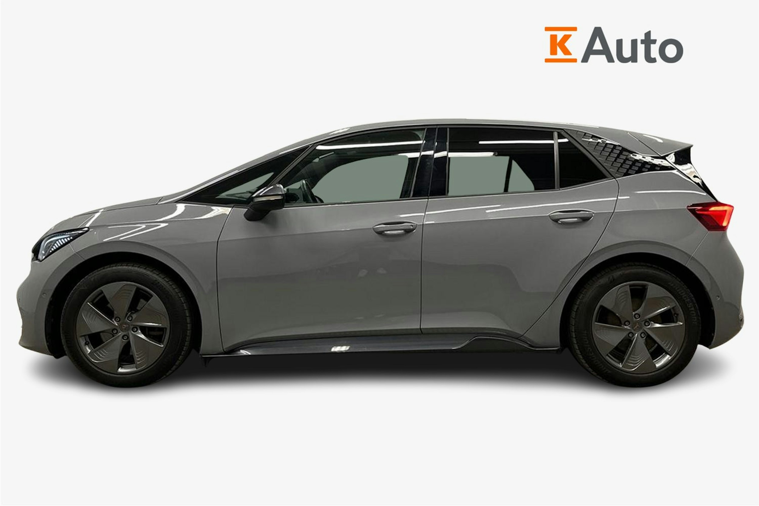 harmaa CUPRA Born 2022 kuva 6.