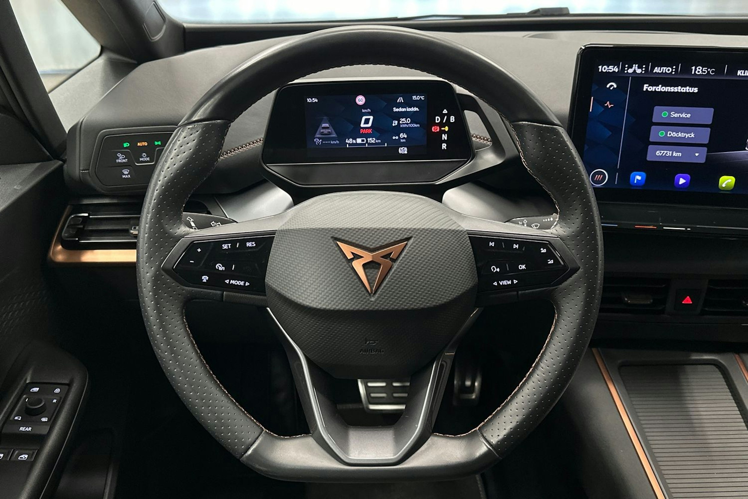 harmaa CUPRA Born 2022 kuva 16.