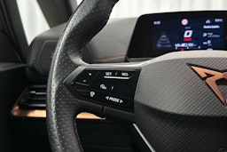 harmaa CUPRA Born 2022 kuva 17.