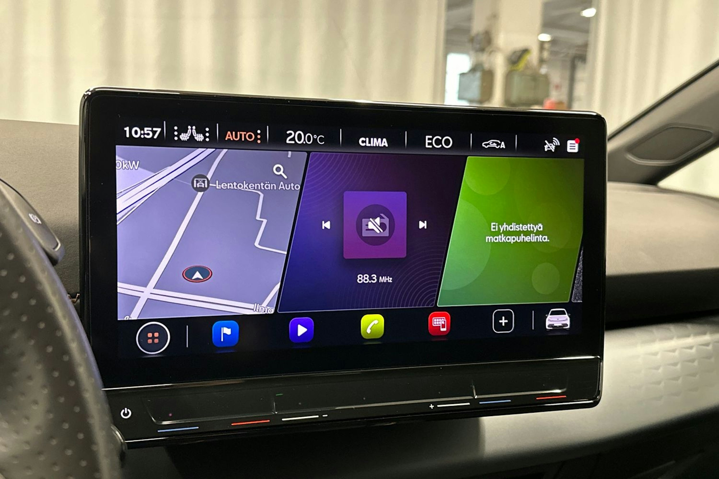 harmaa CUPRA Born 2022 kuva 22.