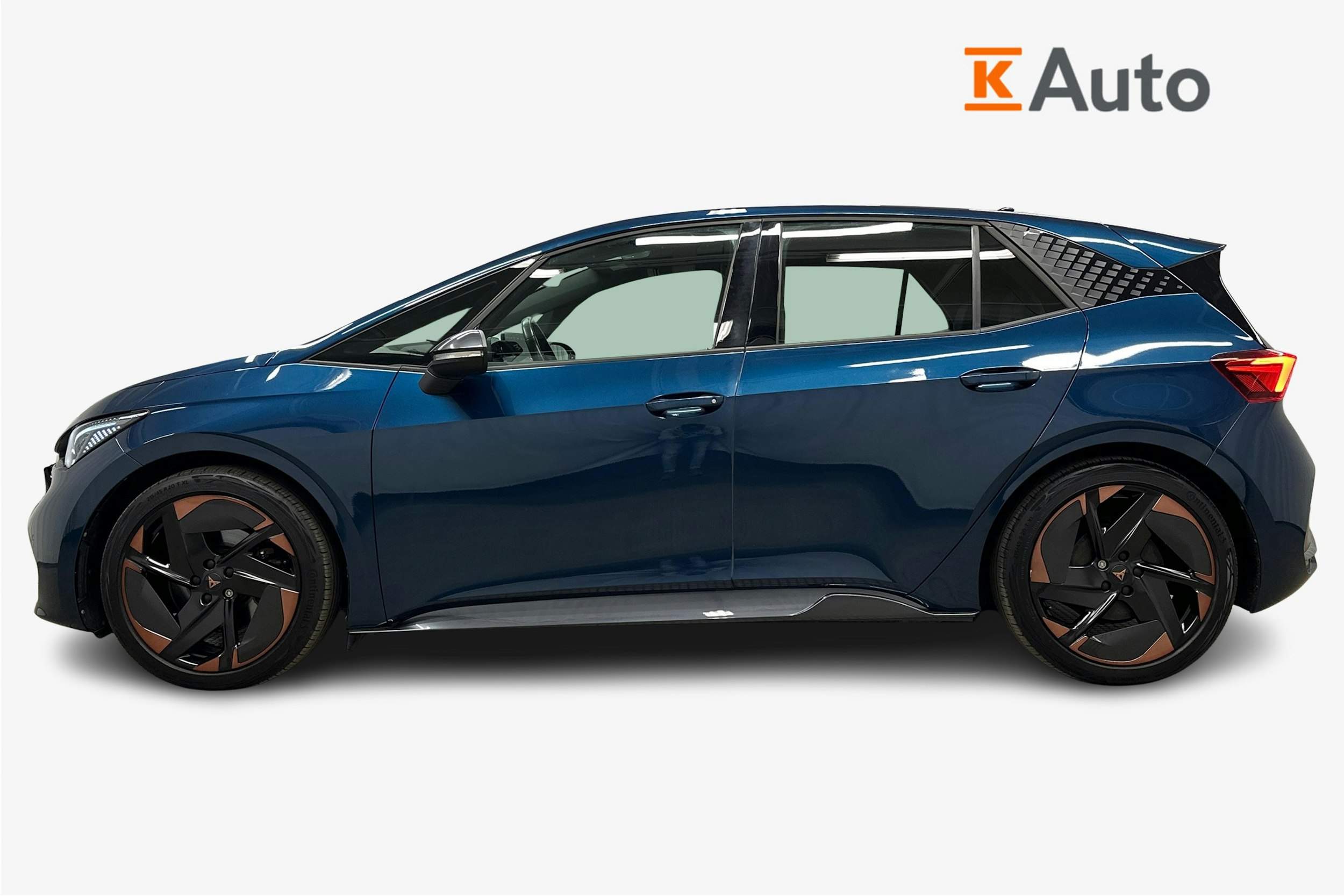 sininen CUPRA Born 2022 kuva 6.