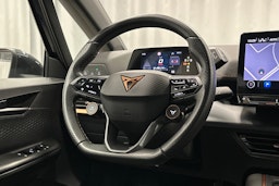 sininen CUPRA Born 2022 kuva 16.