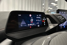 sininen CUPRA Born 2022 kuva 19.