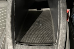 sininen CUPRA Born 2022 kuva 28.