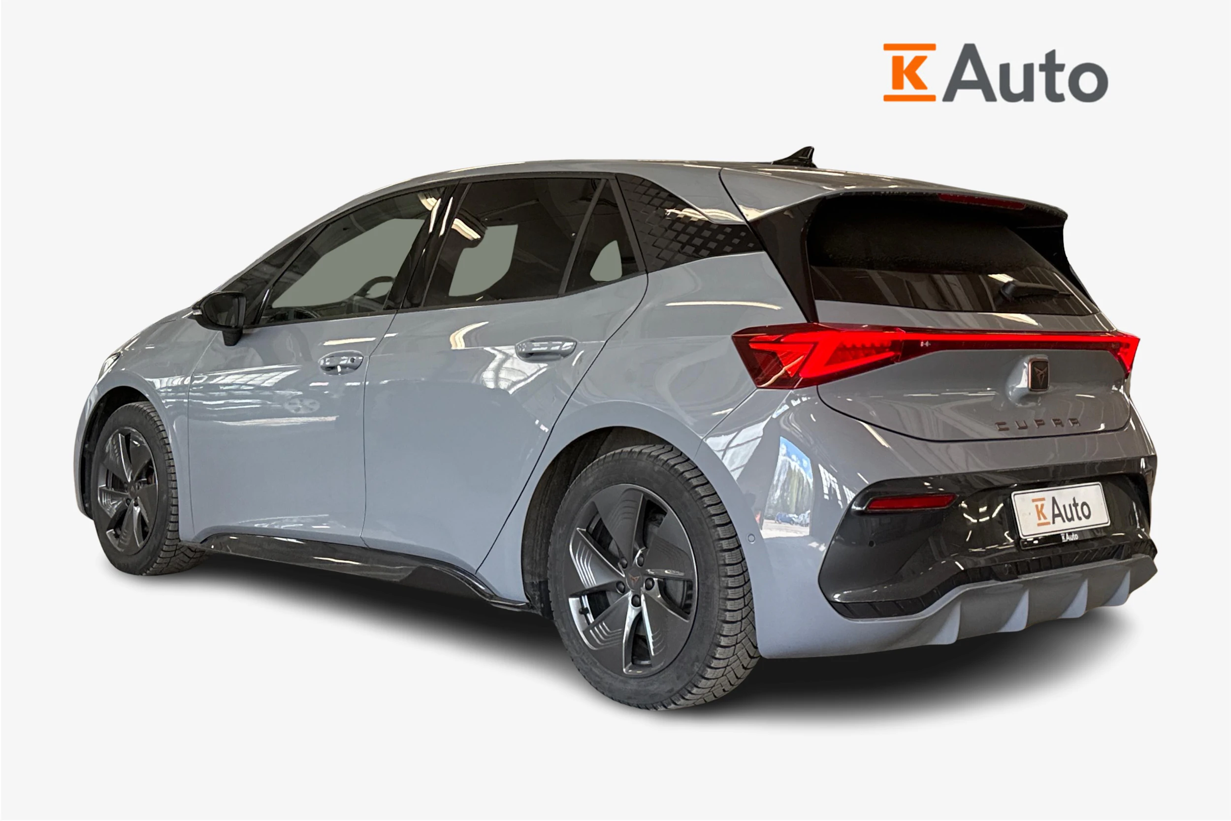harmaa CUPRA Born 2023 kuva 2.