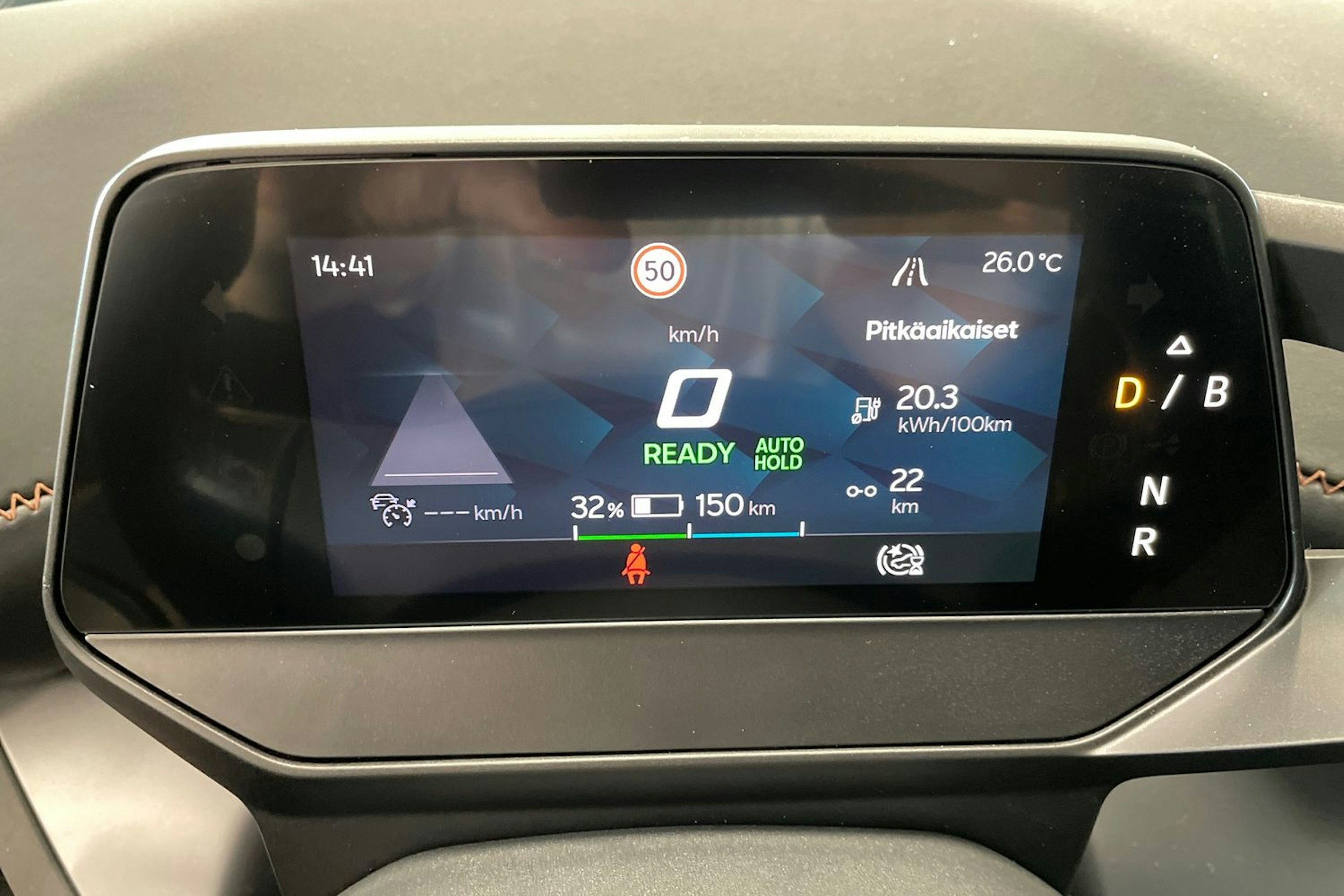 met. valkoinen CUPRA Born 2023 kuva 17.