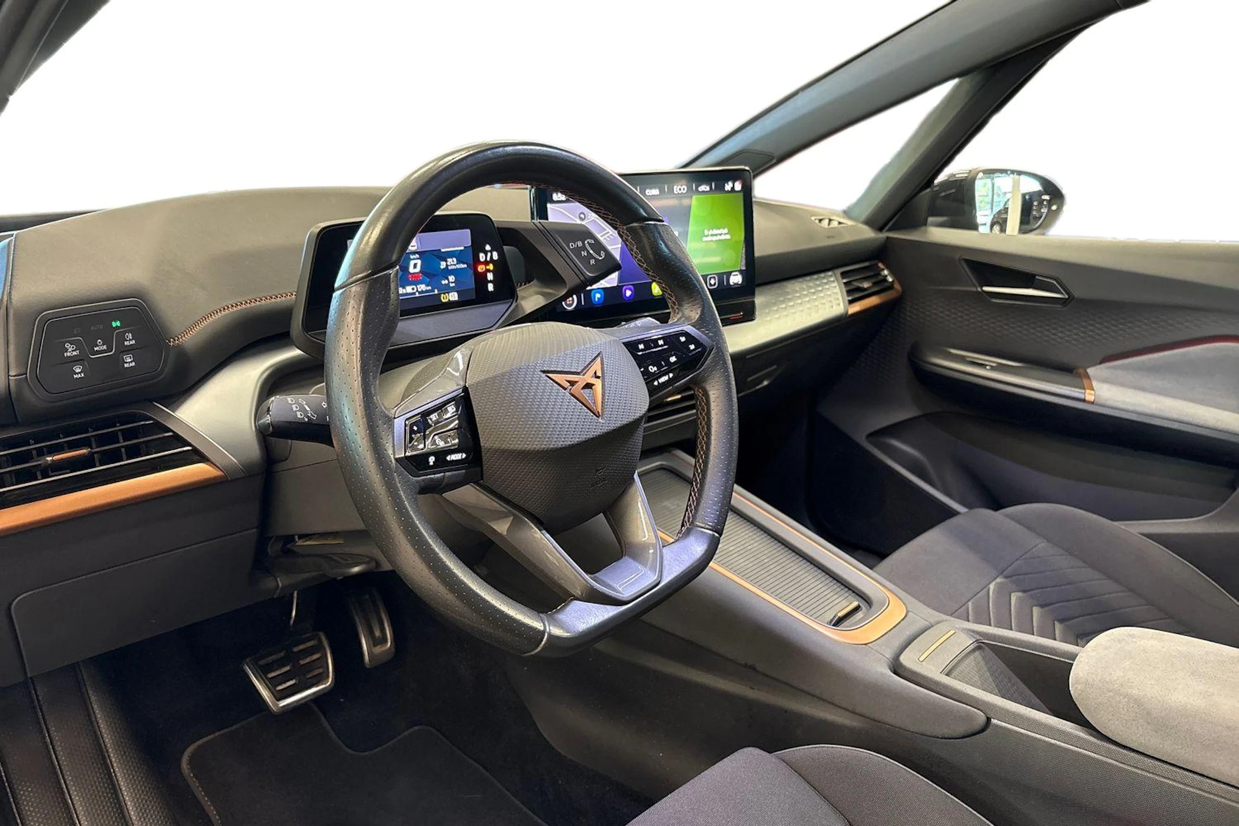 harmaa CUPRA Born 2023 kuva 6.