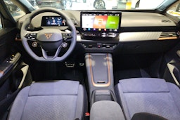 harmaa CUPRA Born 2023 kuva 7.