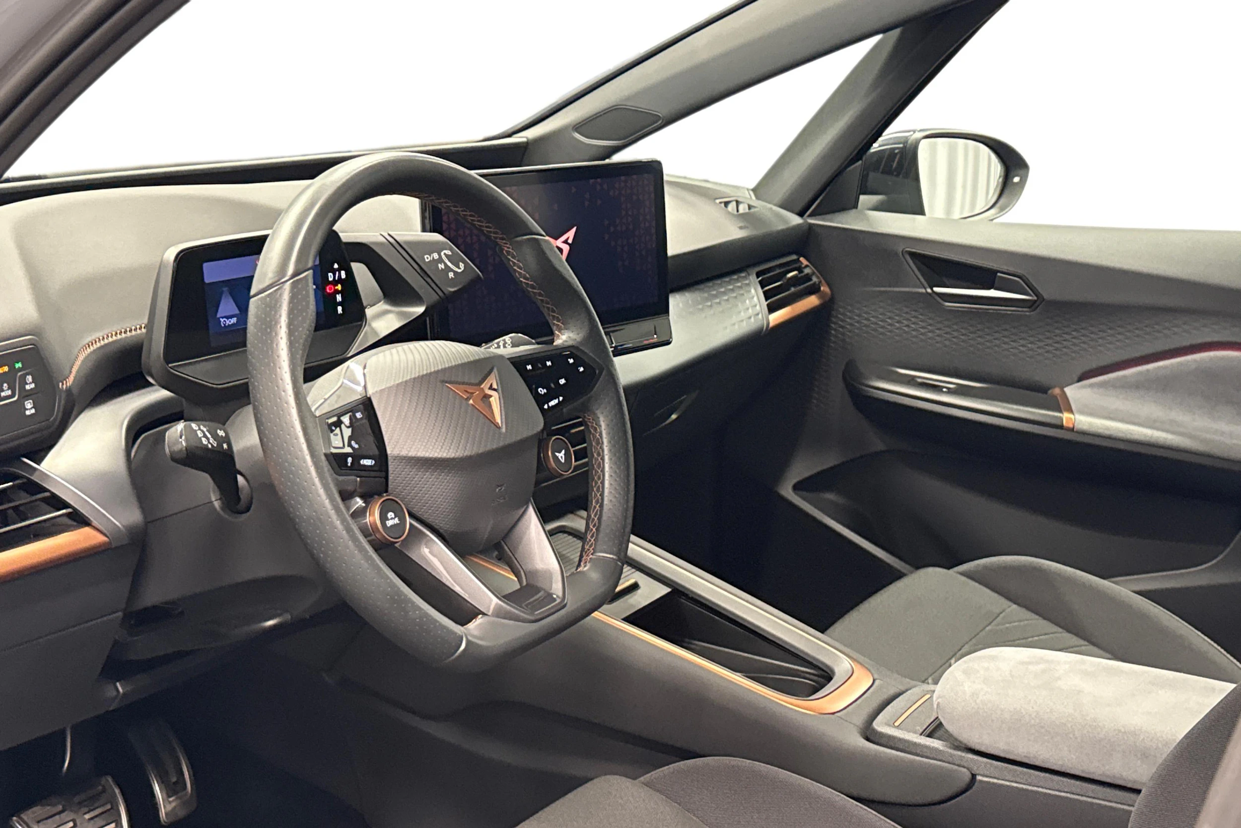 harmaa CUPRA Born 2023 kuva 8.