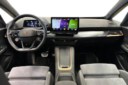 punainen CUPRA Born 2023 kuva 7.