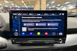 punainen CUPRA Born 2023 kuva 22.