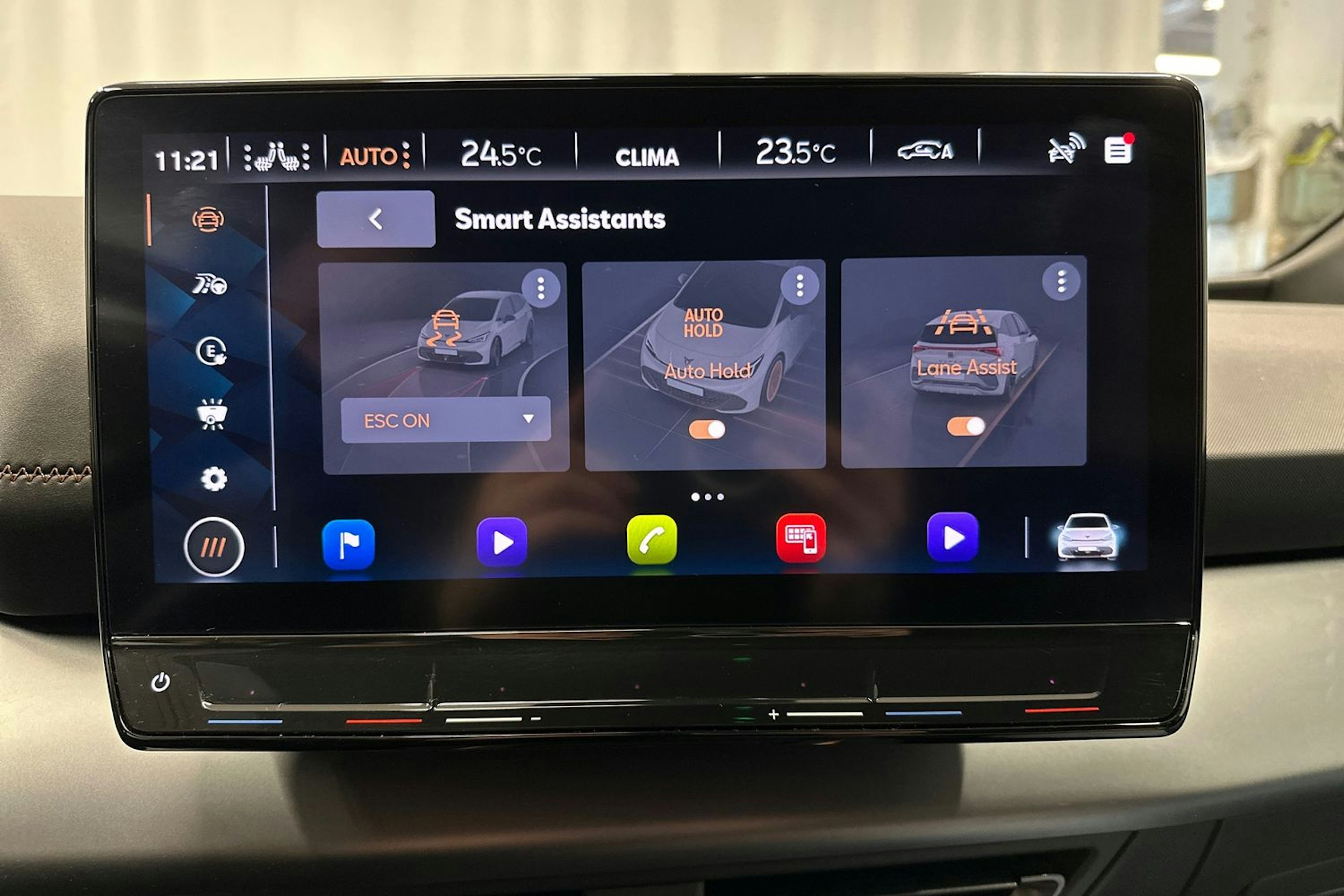 harmaa CUPRA Born 2023 kuva 23.