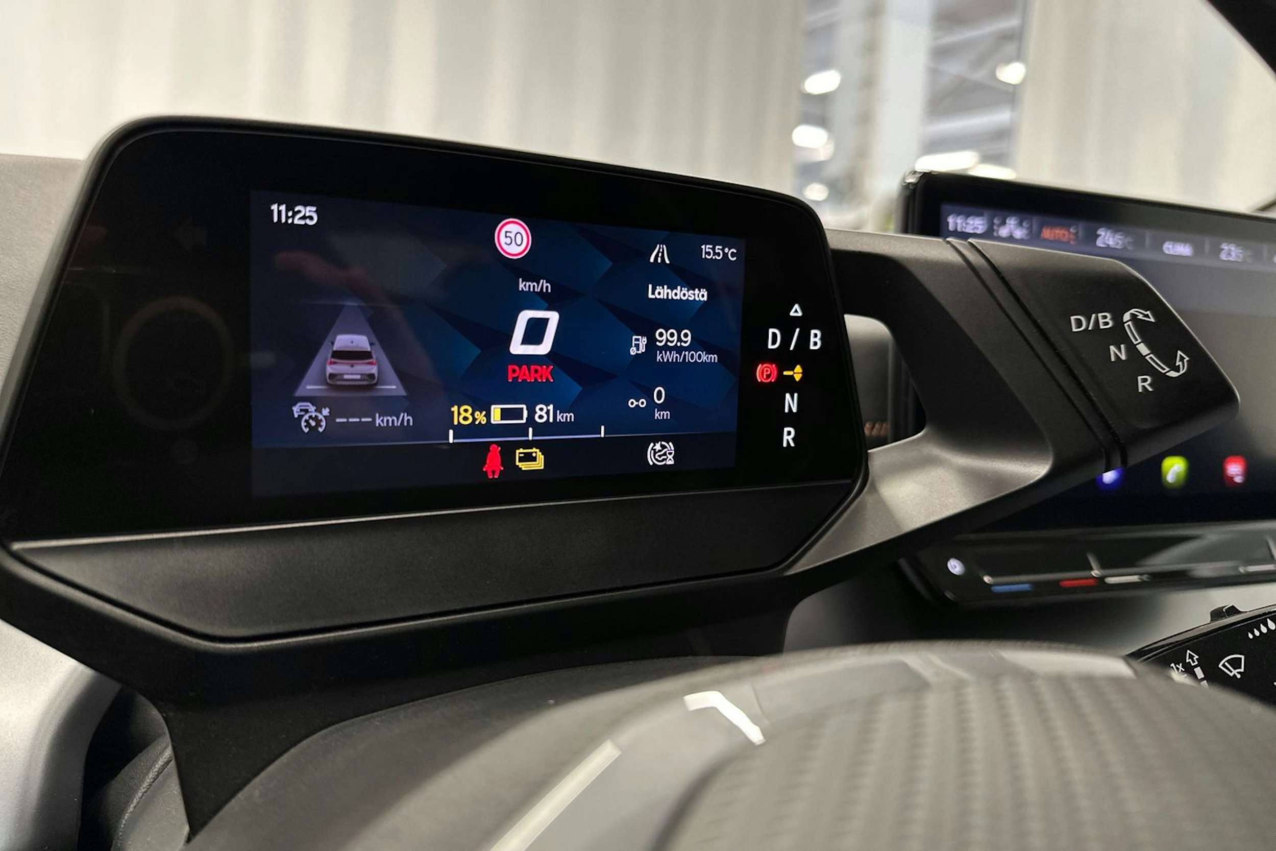 harmaa CUPRA Born 2023 kuva 30.