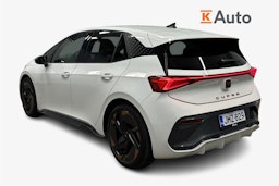 valkoinen CUPRA Born 2023 kuva 2.