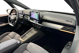 harmaa CUPRA Born 2023 kuva 9.