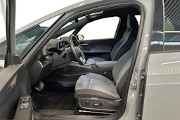 harmaa CUPRA Born 2023 kuva 11.