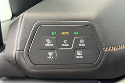harmaa CUPRA Born 2023 kuva 19.