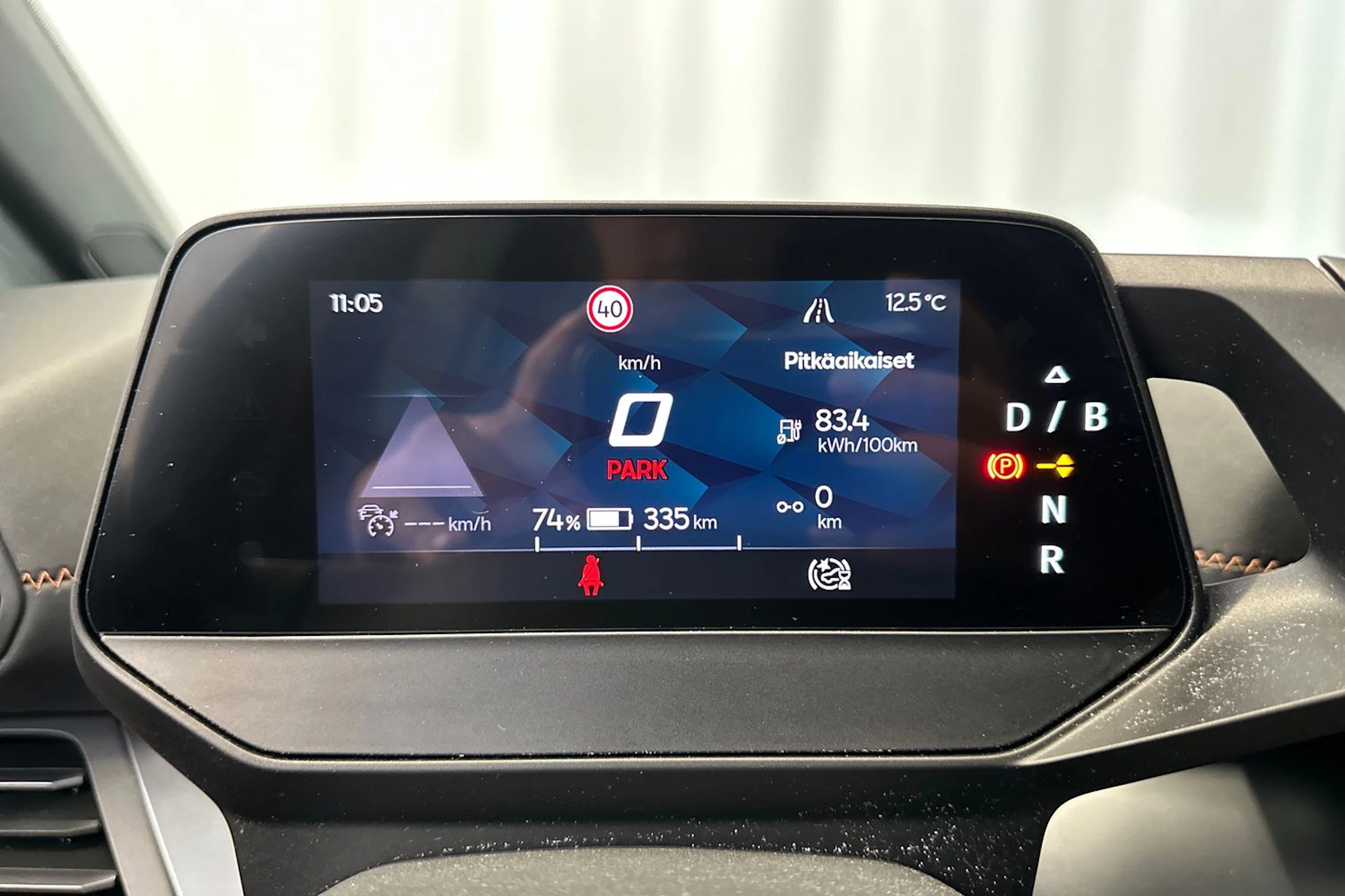 harmaa CUPRA Born 2023 kuva 22.