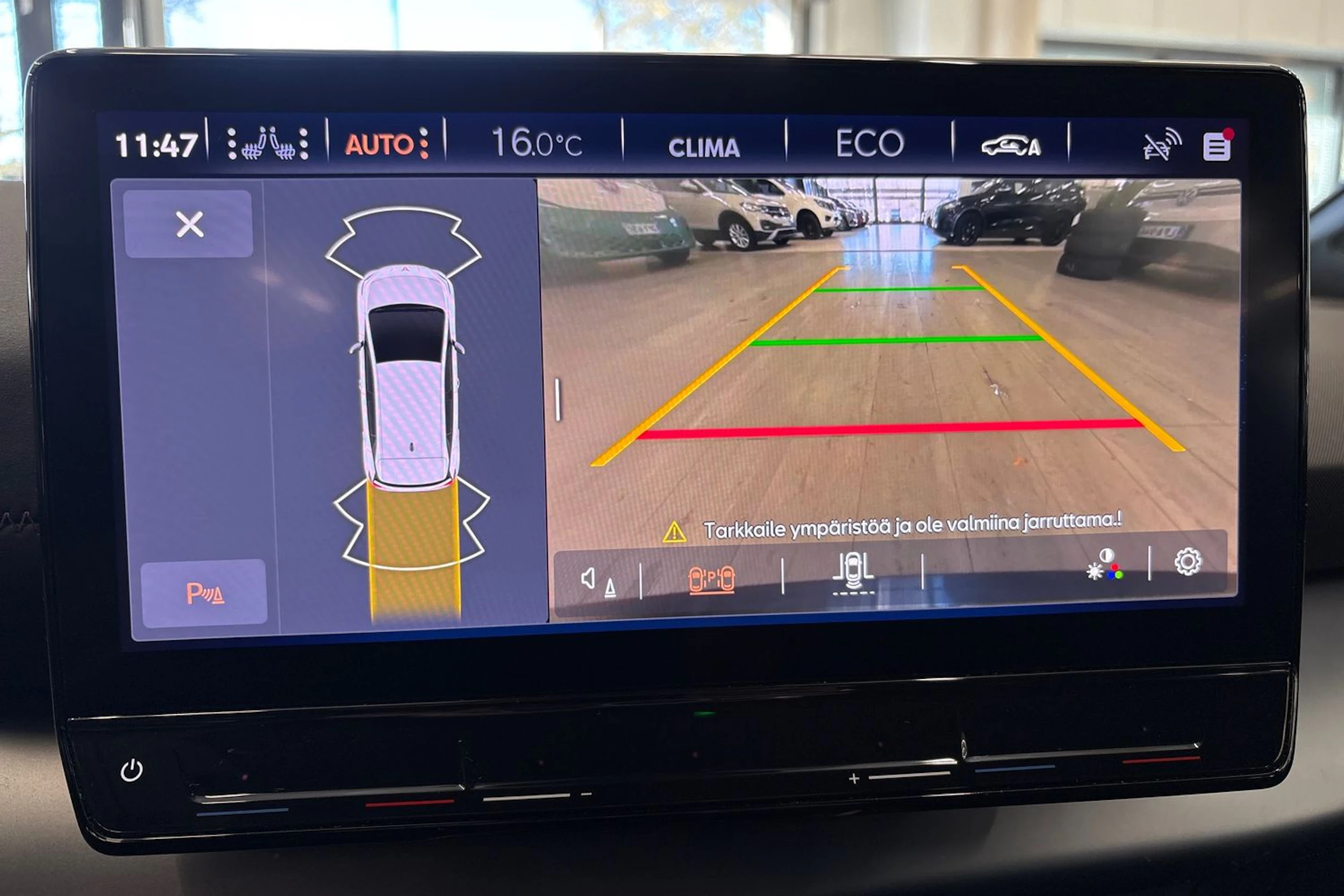 harmaa CUPRA Born 2023 kuva 13.