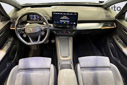 harmaa CUPRA Born 2023 kuva 7.