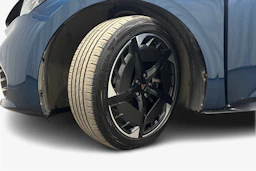 sininen CUPRA Born 2023 kuva 9.