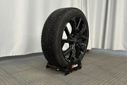 sininen CUPRA Born 2023 kuva 10.