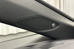 sininen CUPRA Born 2023 kuva 38.