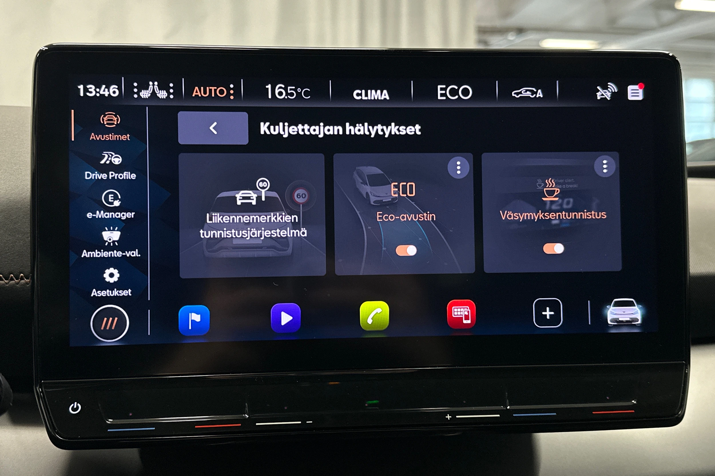 harmaa CUPRA Born 2023 kuva 23.