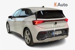 valkoinen CUPRA Born 2023 kuva 2.