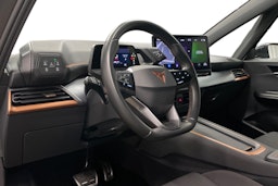 harmaa CUPRA Born 2023 kuva 7.