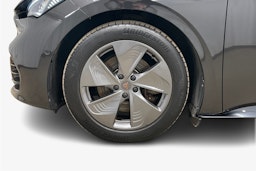 harmaa CUPRA Born 2023 kuva 11.