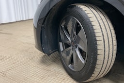 harmaa CUPRA Born 2023 kuva 13.