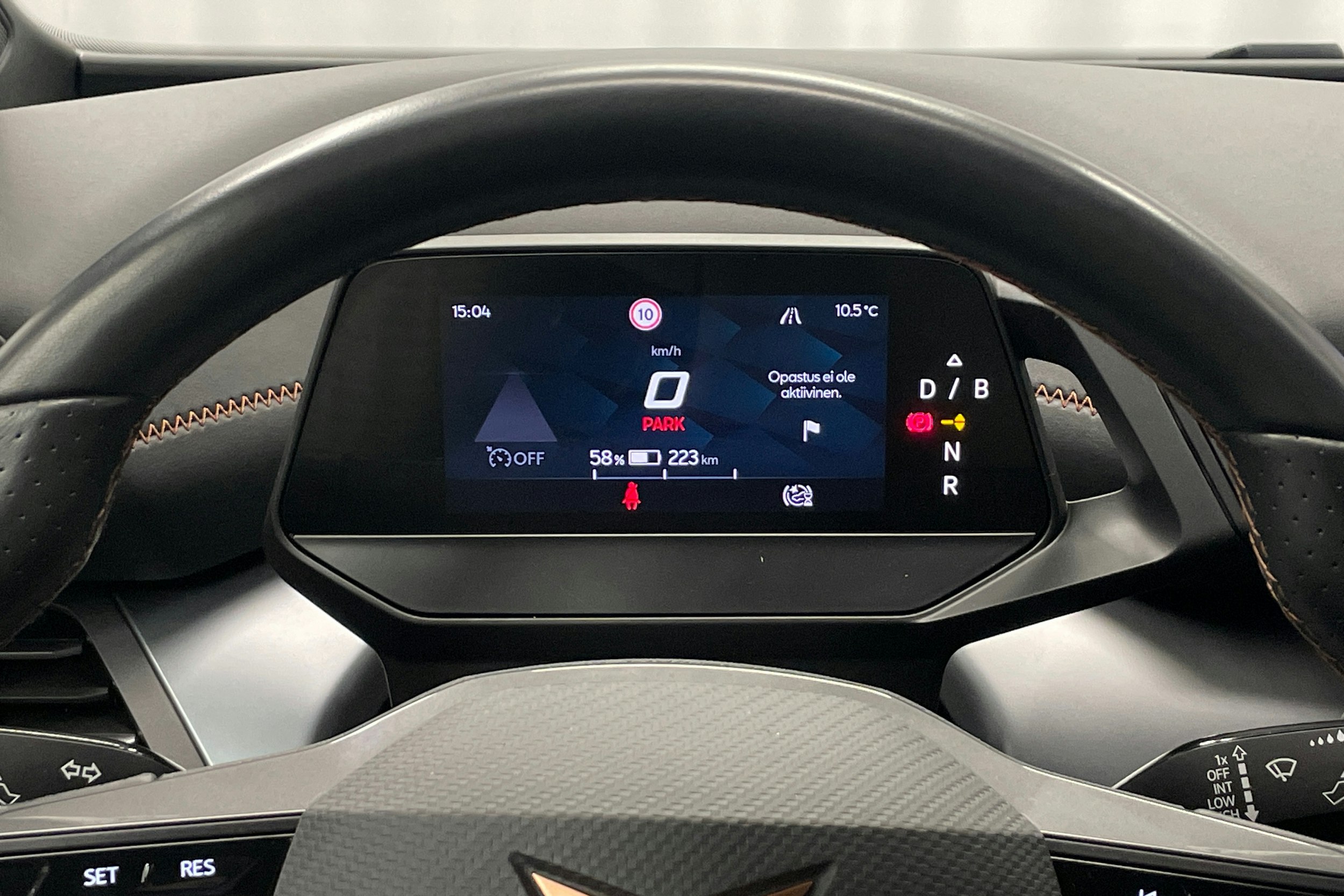 harmaa CUPRA Born 2023 kuva 19.